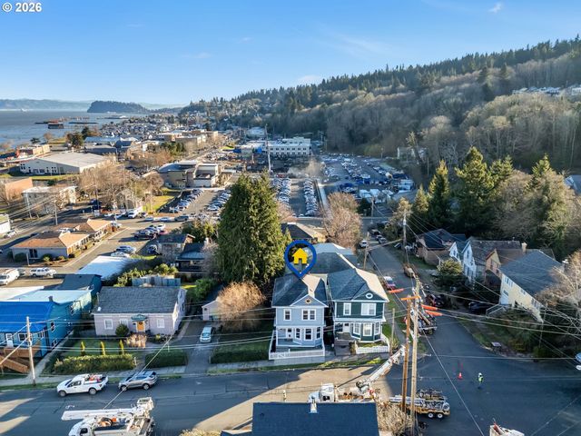 590 17TH St, Astoria, OR 97103