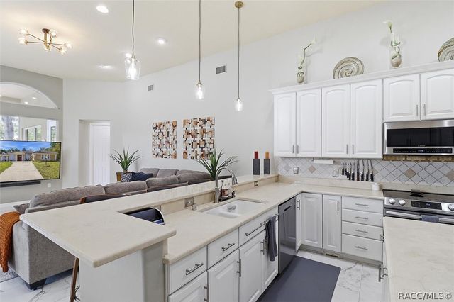 468 E Keller Court, Hernando, FL 34442