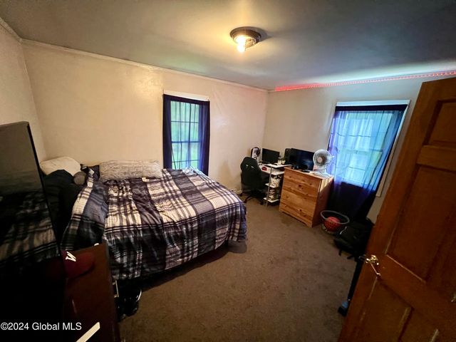 81 Rathbunville Lane, Whitehall, NY 12887