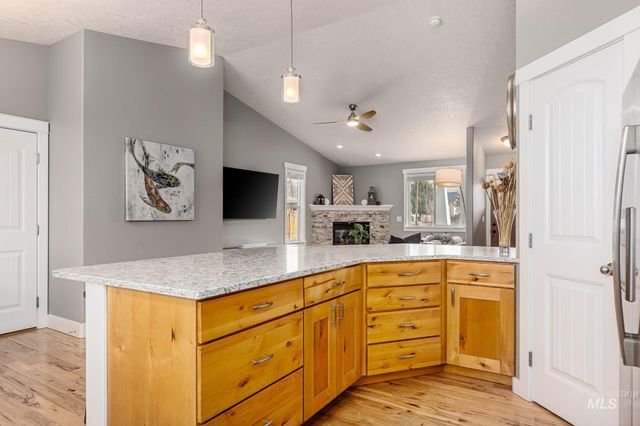 5305 N Pierce Park Ln., Boise, ID 83714