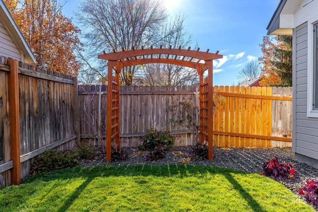 5305 N Pierce Park Ln., Boise, ID 83714