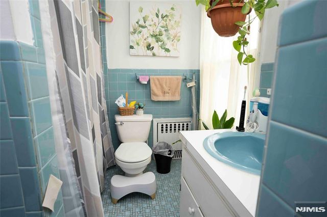 110 Cane Street, Bogota, NJ 07603