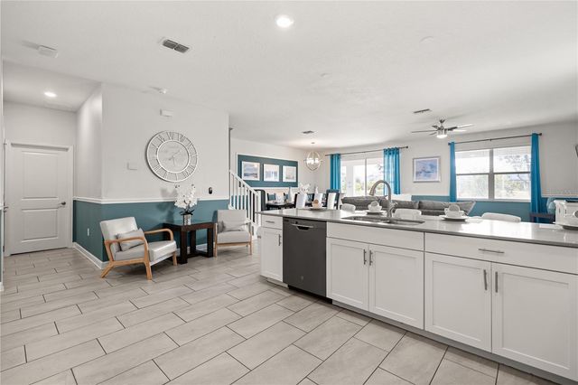 1592 MAIDSTONE COURT, Davenport, FL 33896