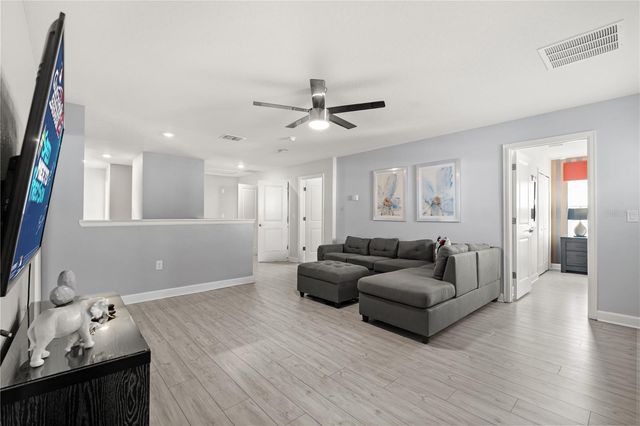 1592 MAIDSTONE COURT, Davenport, FL 33896