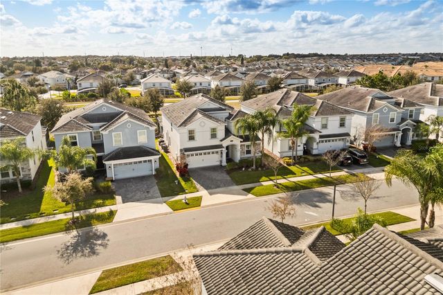 1592 MAIDSTONE COURT, Davenport, FL 33896