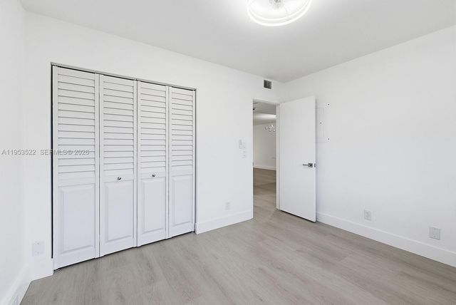 1300 SW 125th Ave 306K, Pembroke Pines, FL 33027