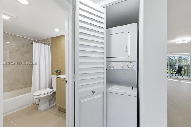 1300 SW 125th Ave 306K, Pembroke Pines, FL 33027