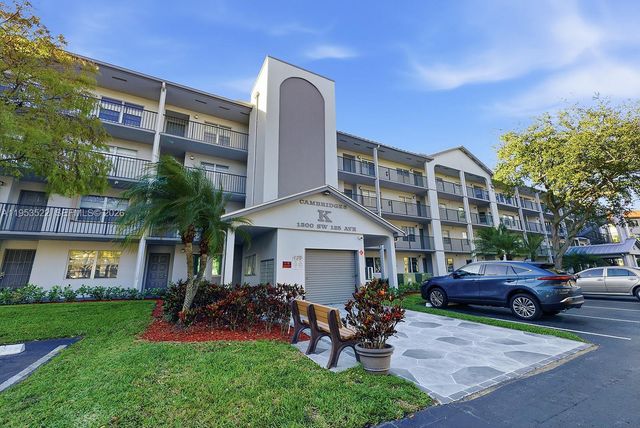 1300 SW 125th Ave 306K, Pembroke Pines, FL 33027
