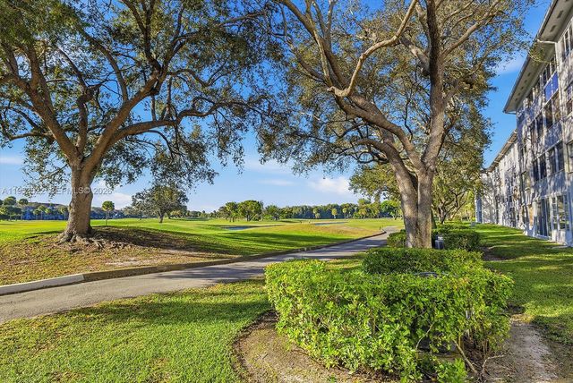 1300 SW 125th Ave 306K, Pembroke Pines, FL 33027