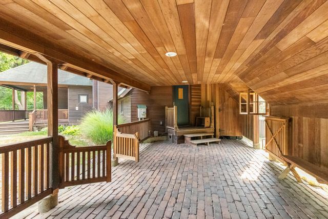 3705 Grand River Drive NE, Grand Rapids, MI 49525