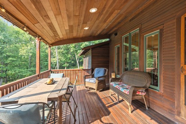 3705 Grand River Drive NE, Grand Rapids, MI 49525