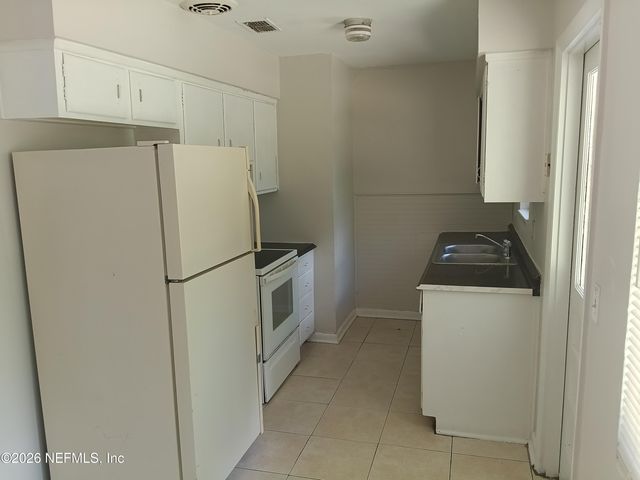 7351 PROXIMA Road, Jacksonville, FL 32210