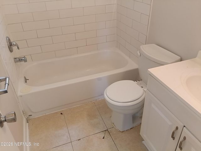 7351 PROXIMA Road, Jacksonville, FL 32210