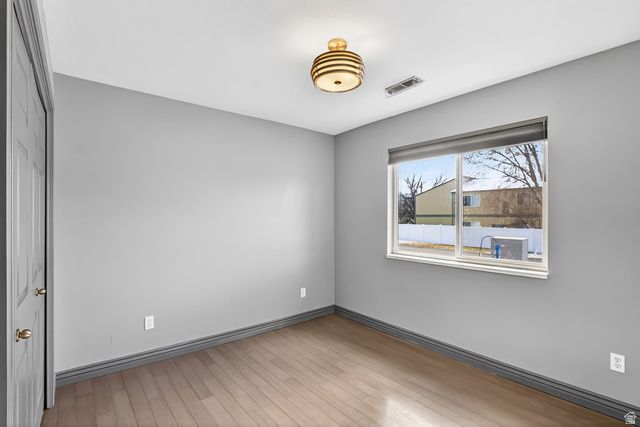 766 N STONNE LN, Kaysville, UT 84037