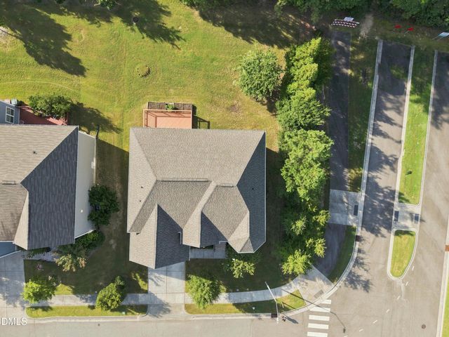 7104 Pamlico Bay Drive, Cary, NC 27519