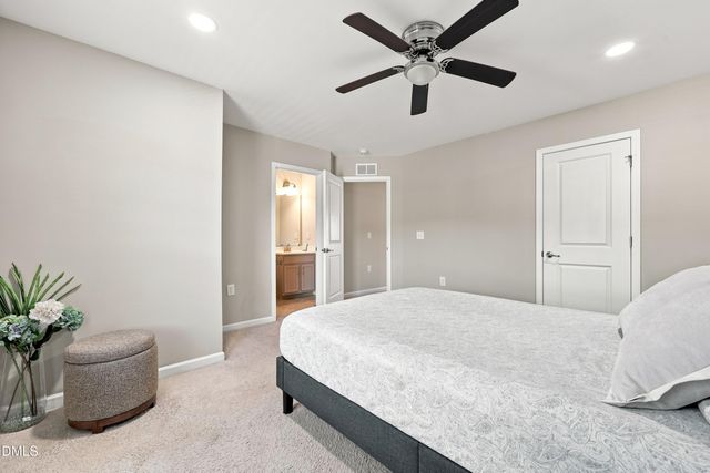 7104 Pamlico Bay Drive, Cary, NC 27519