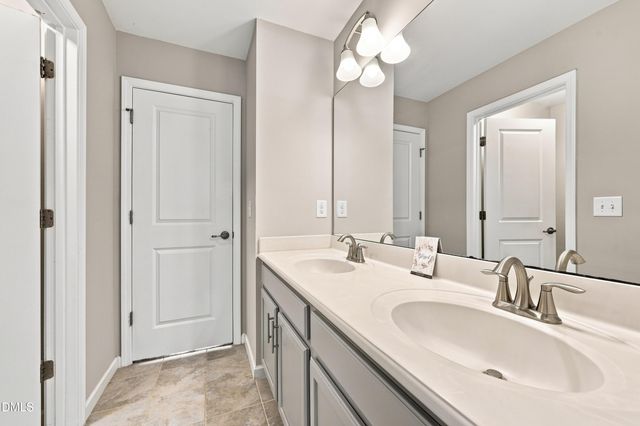 7104 Pamlico Bay Drive, Cary, NC 27519