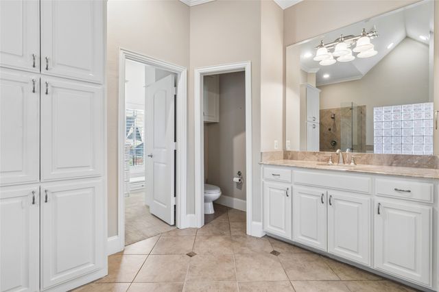 5944 Preston Gate Court, Dallas, TX 75230
