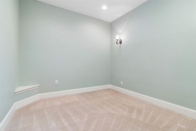 5944 Preston Gate Court, Dallas, TX 75230