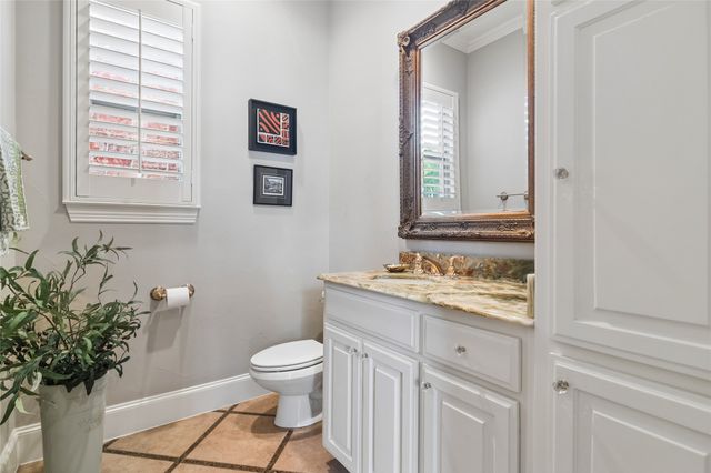 5944 Preston Gate Court, Dallas, TX 75230
