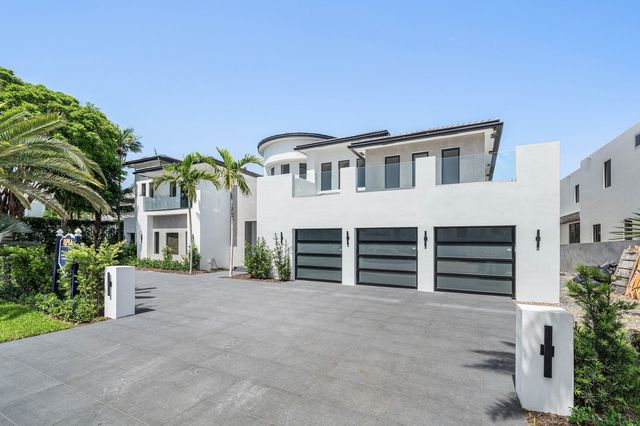 419 E Coconut Palm Road, Boca Raton, FL 33432
