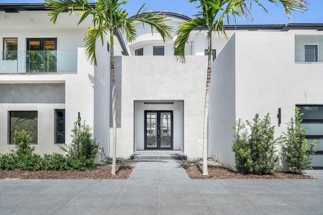 419 E Coconut Palm Road, Boca Raton, FL 33432