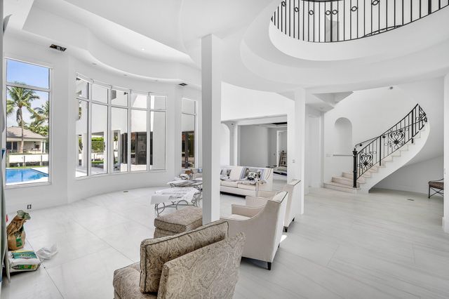 419 E Coconut Palm Road, Boca Raton, FL 33432