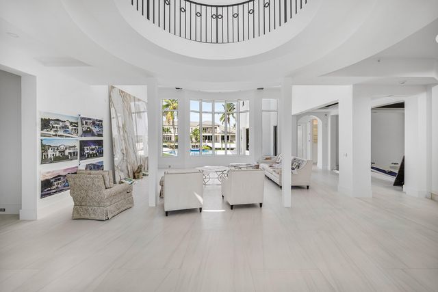 419 E Coconut Palm Road, Boca Raton, FL 33432