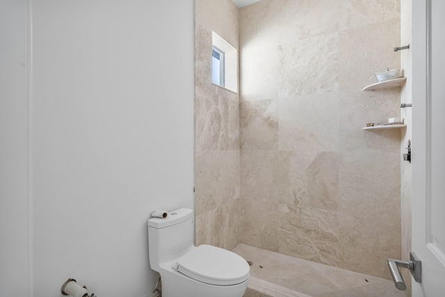 419 E Coconut Palm Road, Boca Raton, FL 33432