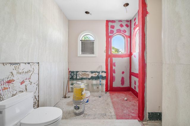 419 E Coconut Palm Road, Boca Raton, FL 33432