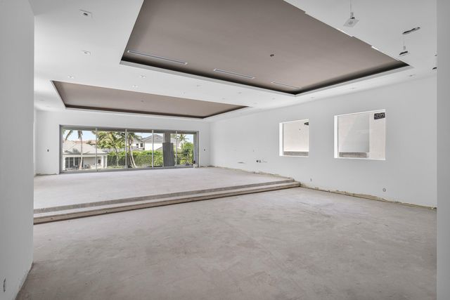 419 E Coconut Palm Road, Boca Raton, FL 33432