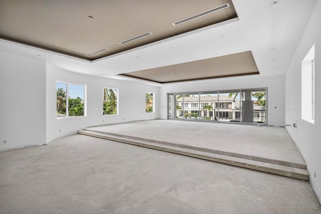 419 E Coconut Palm Road, Boca Raton, FL 33432