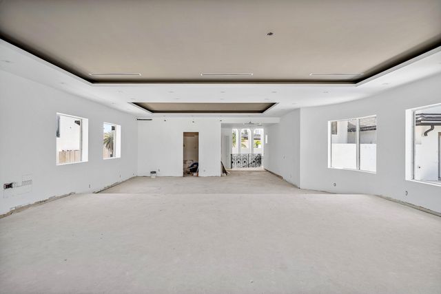 419 E Coconut Palm Road, Boca Raton, FL 33432