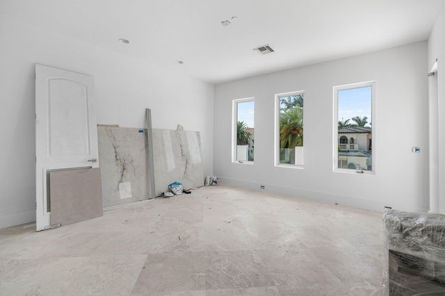 419 E Coconut Palm Road, Boca Raton, FL 33432
