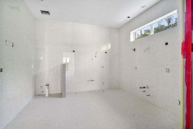 419 E Coconut Palm Road, Boca Raton, FL 33432