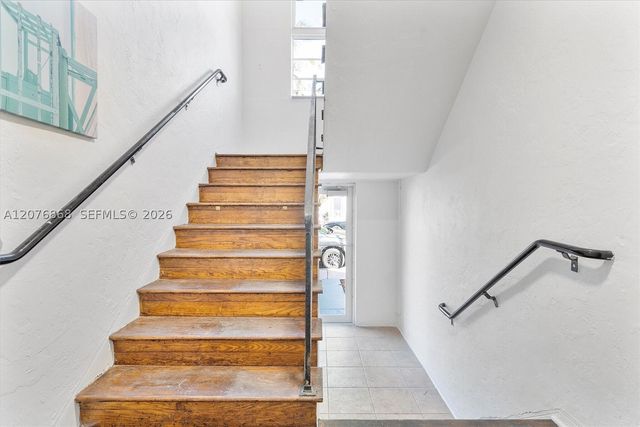 7510 Byron Ave 1, Miami Beach, FL 33141