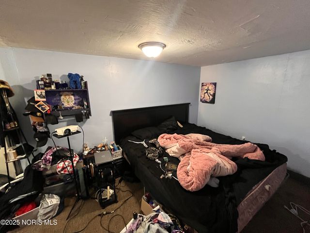 1431 N Michigan Street, Toledo, OH 43604