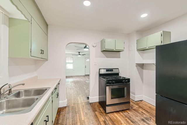 8001 E 16th Street, Denver, CO 80220