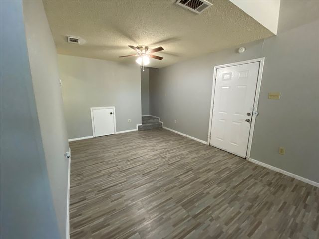 9696 Walnut Street 405, Dallas, TX 75243