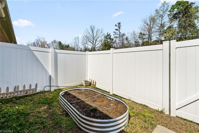 395 Northbridge Drive, High Point, NC 27265