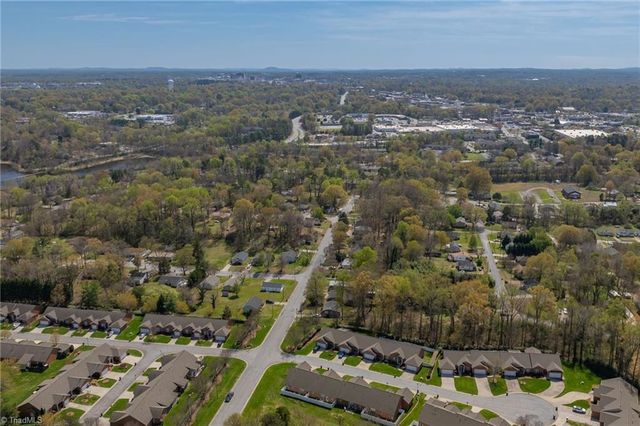 395 Northbridge Drive, High Point, NC 27265