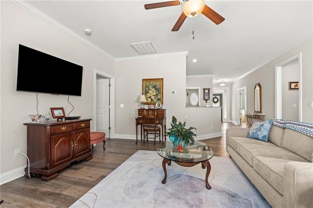 395 Northbridge Drive, High Point, NC 27265