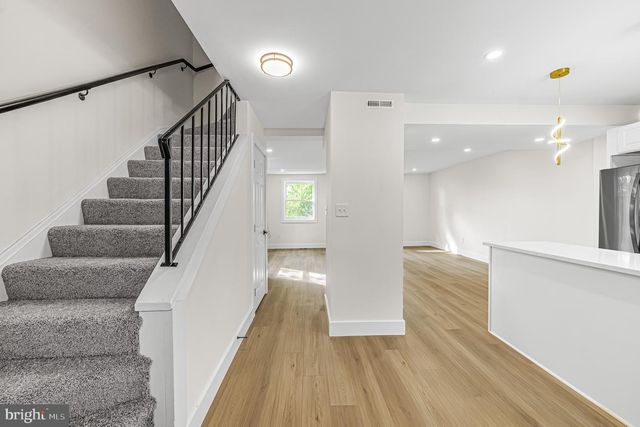 157 WILMINGTON PL SE, Washington, DC 20032