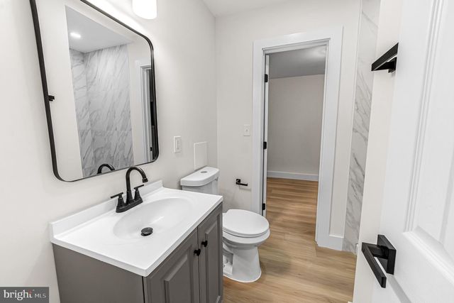 157 WILMINGTON PL SE, Washington, DC 20032