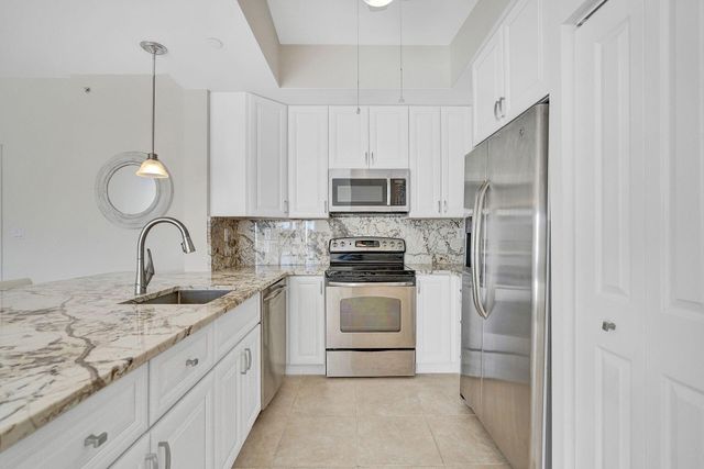 1931 Ne 2nd St 302, Deerfield Beach, FL 33441