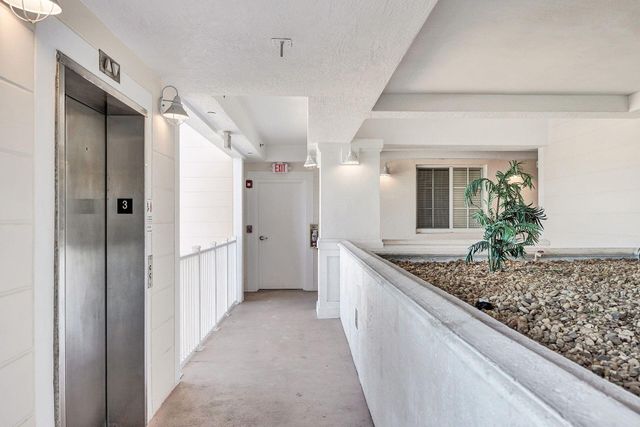 1931 Ne 2nd St 302, Deerfield Beach, FL 33441