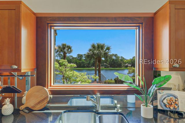 16 Full Sweep, Hilton Head Island, SC 29928