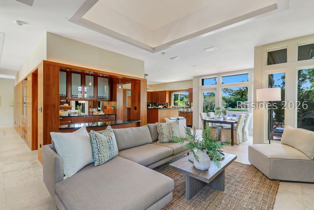 16 Full Sweep, Hilton Head Island, SC 29928