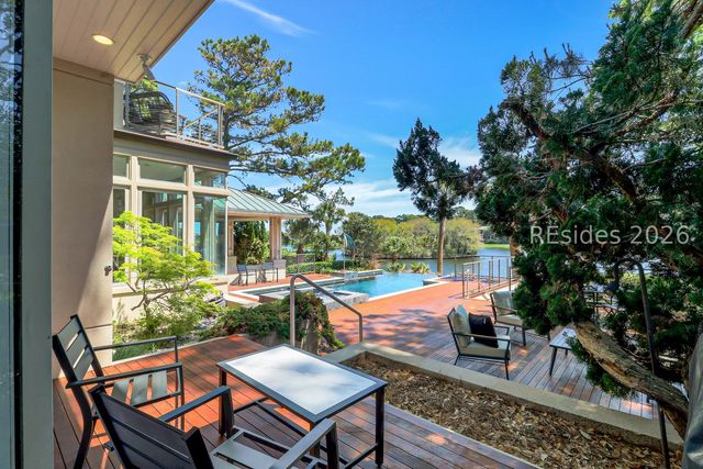 16 Full Sweep, Hilton Head Island, SC 29928