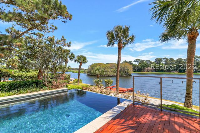 16 Full Sweep, Hilton Head Island, SC 29928